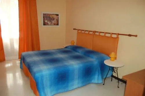 B&B Sunflower Catania 3*,
