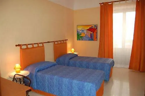 *** Bed & Breakfast B&B Sunflower Catania Italy