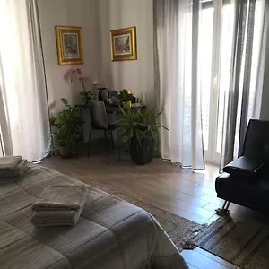 Trinità Centre Aeroporto di Catania Fontana Rossa